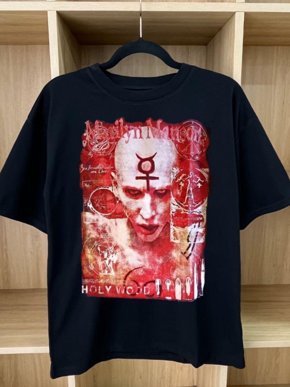 Marilyn Manson Red Tone Retro Black T-shirt